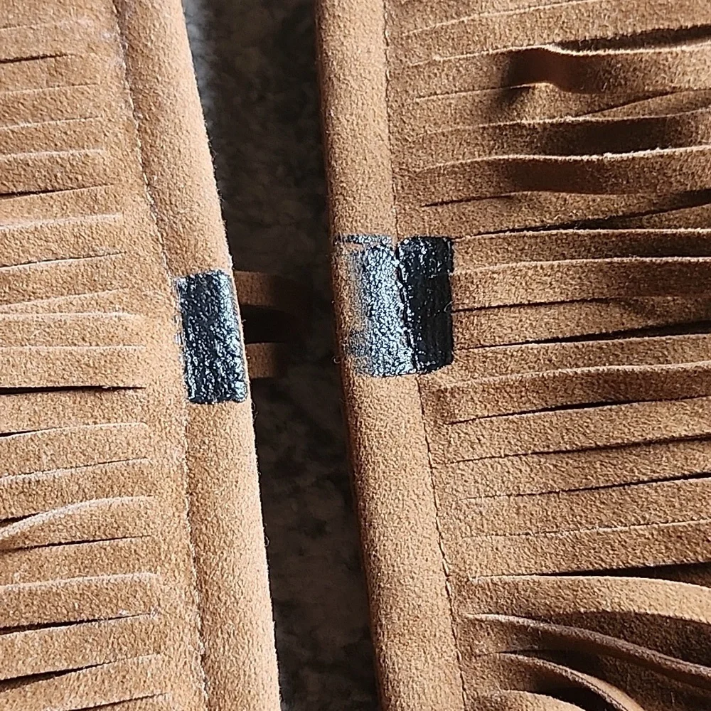 Moccasin Fringe Boots - Picture 4 of 8